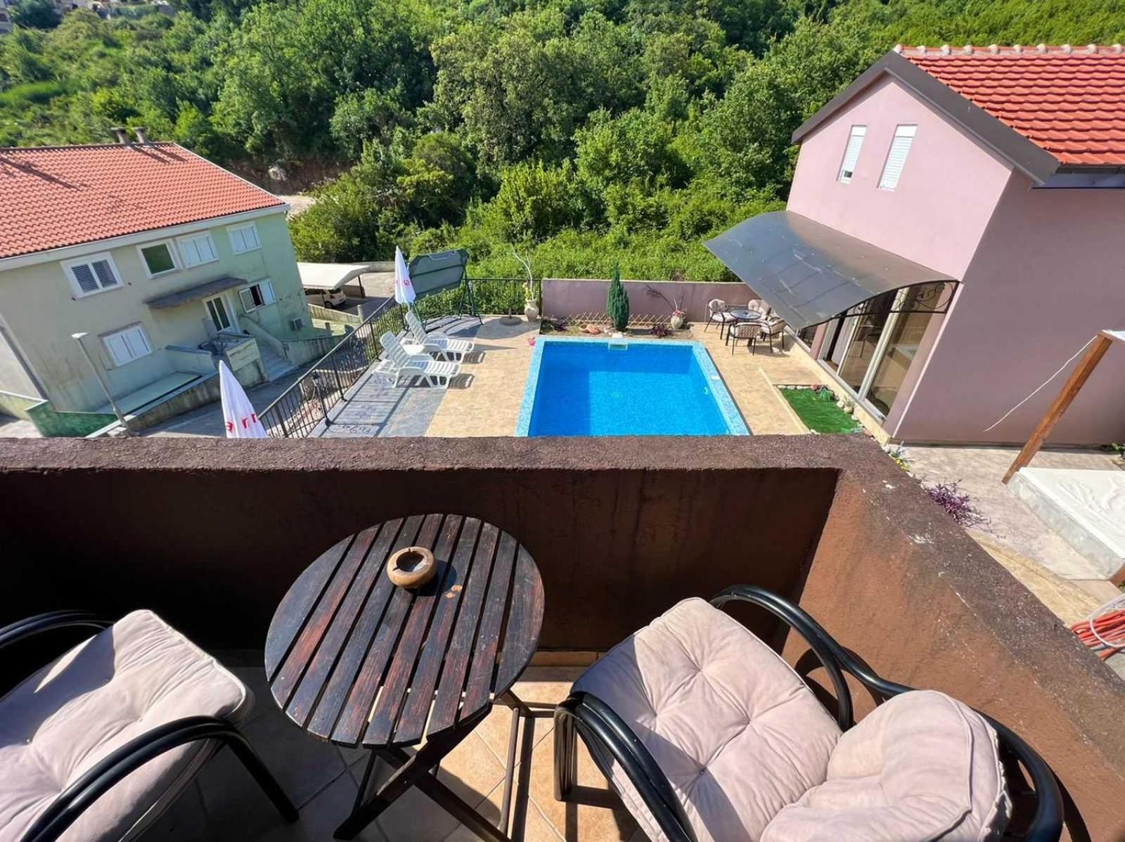 Apartments Lav Costas Херцег-Нови Экстерьер фото