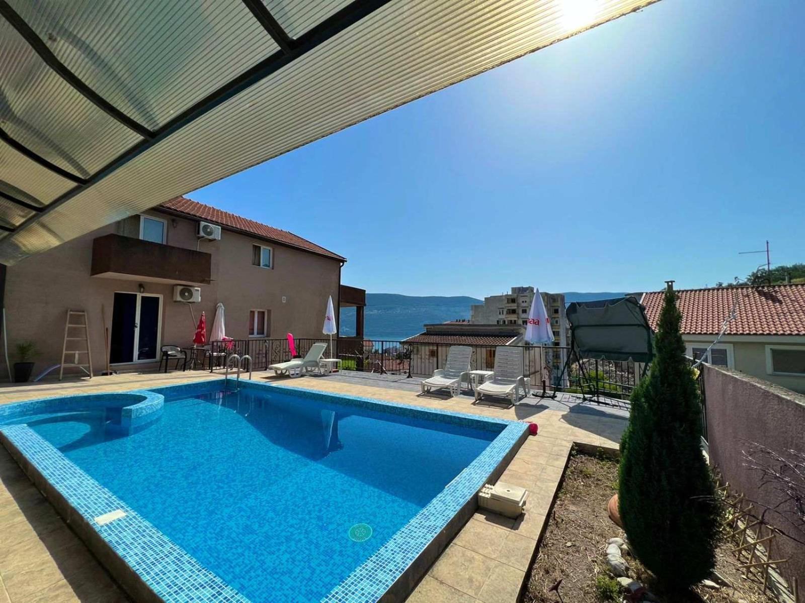 Apartments Lav Costas Херцег-Нови Экстерьер фото